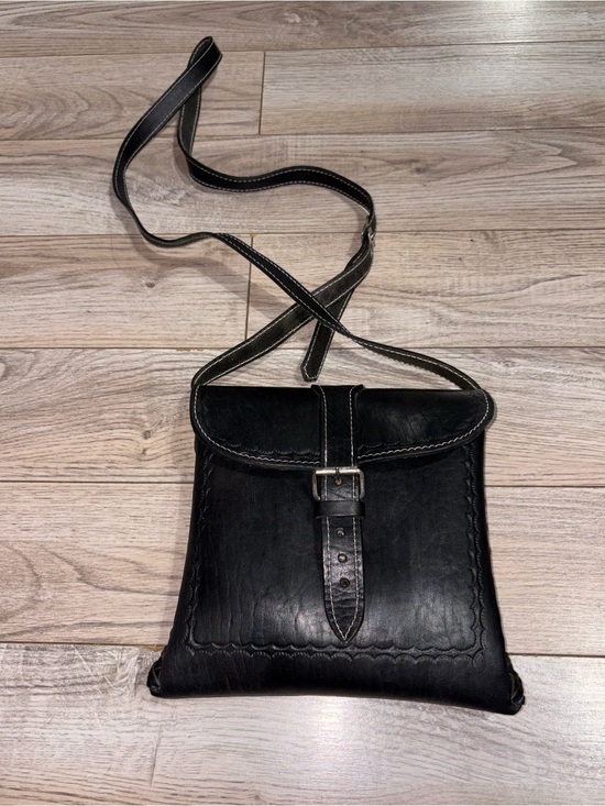 Handmade Handbags - Classic Black Leather Buckle Crossbody